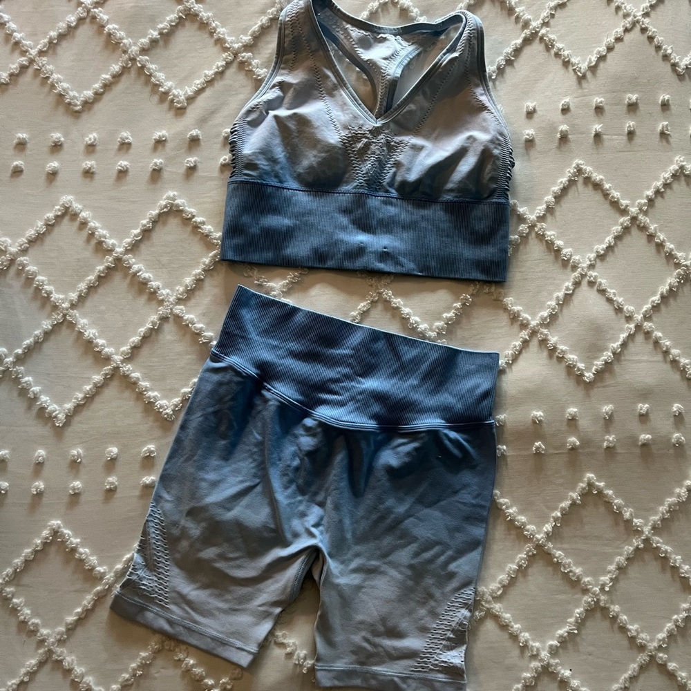 PINK Ombré workout set